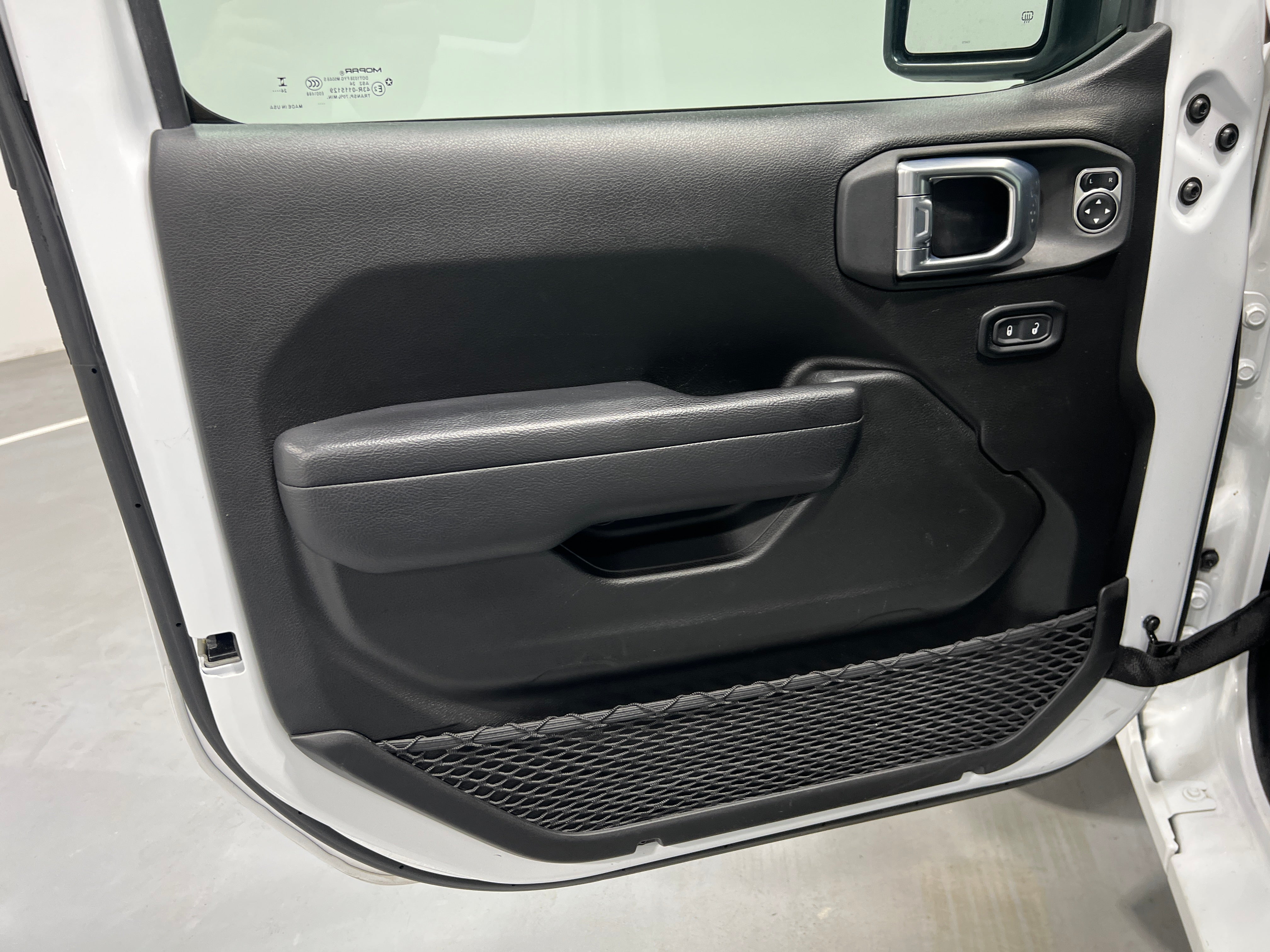 jeep wrangler 4-door 2025 1C4PJXDN9SW501110 image jeep wrangler 4-door 2025 1C4PJXDN9SW501110 image